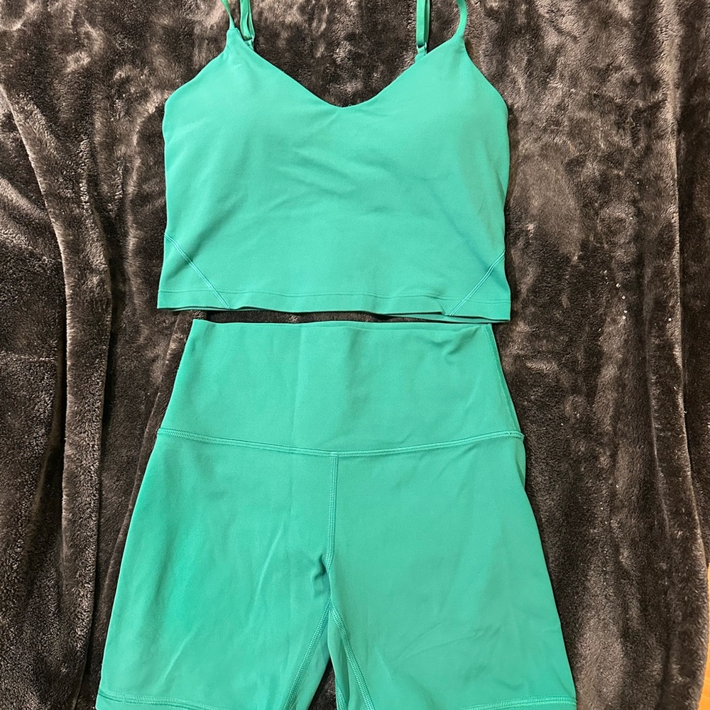 Lululemon Athletica Caribbean green  Activewear Set